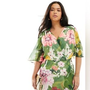 Hope & Ivy Floral Green Floral Wrap Dress Size 22